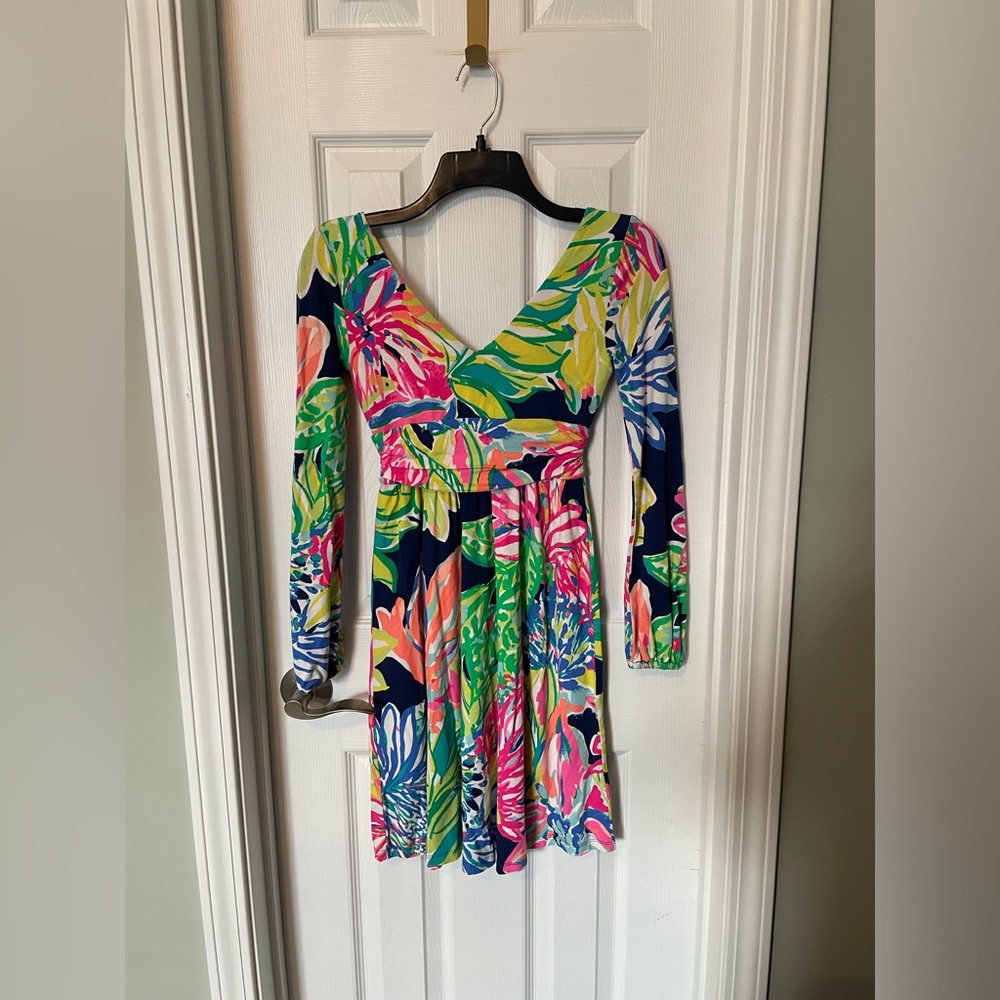 Lilly Pulitzer Fleur dress in the Resort Navy Travelers Palm print - Picture 3 of 5